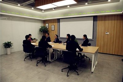 共享辦公空間 一站式注冊(cè)與綜合服務(wù)解決方案，助力電商、物流、咨詢(xún)與貿(mào)易業(yè)務(wù)騰飛