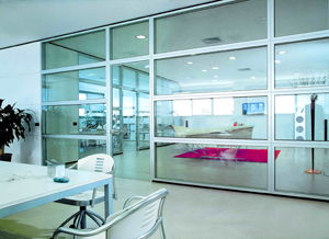 深圳辦公家具采購指南 如何挑選優質的實木、板式、屏風辦公桌及儀器儀表公司